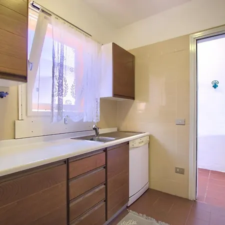 Promenade Balcony & Yacht Vista -