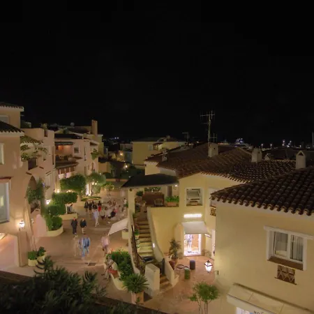 Promenade Balcony & Yacht Vista - Апартаменты Порто-Черво