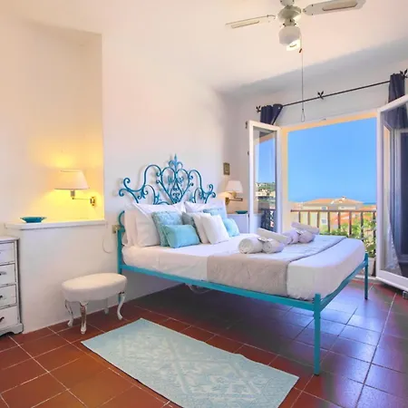 Promenade Balcony & Yacht Vista - Порто-Черво